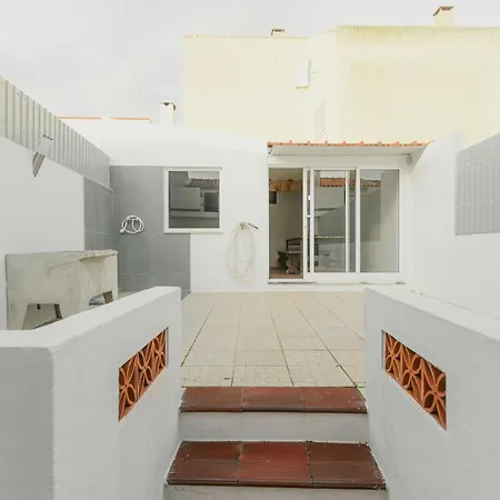 15 - Vivenda Adelino Martins Feriehus Ferrel (Leiria)