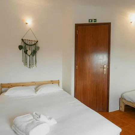 15 - Vivenda Adelino Martins Feriehus Ferrel (Leiria)