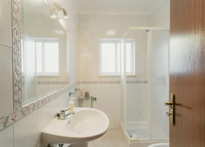 Nyaraló 15 - Vivenda Adelino Martins Ferrel